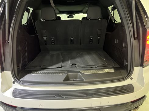 Certified 2025 Chevrolet Suburban RST w/ Sun And Tow Package RWD image 14