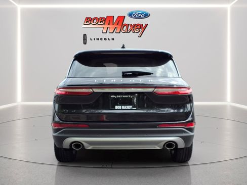 Used 2024 Lincoln Corsair FWD image 5