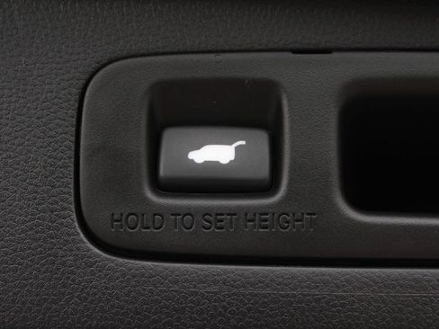 Used 2024 Honda CR-V Sport-L image 9