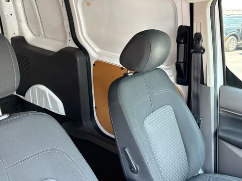 Used 2019 Ford Transit Connect XLT FWD image 20