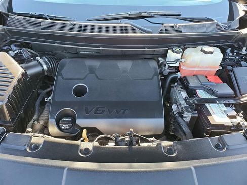 Certified 2020 Chevrolet Traverse LT w/ LT Premium Package image 22