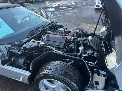 Used 1996 Chevrolet Corvette Convertible RWD image 29