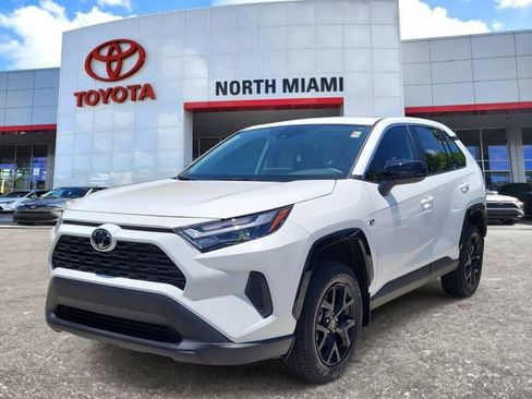 Used 2025 Toyota RAV4 LE FWD image 2