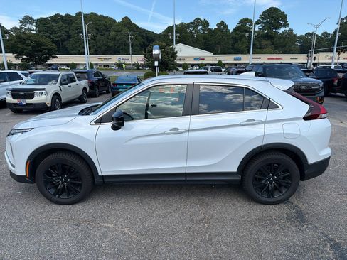 Used 2023 Mitsubishi Eclipse Cross LE AWD/4WD image 8