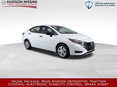 New 2025 Nissan Versa S w/ Trunk Package