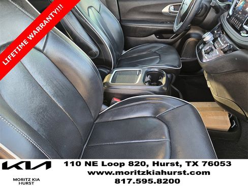 Used 2020 Chrysler Pacifica Limited w/ Advanced Safetytec Group image 19