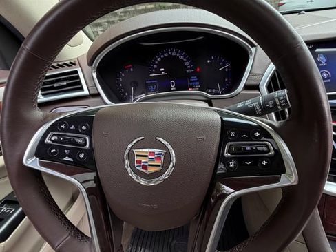 Used 2015 Cadillac SRX Luxury w/ Driver Awareness Package FWD image 21