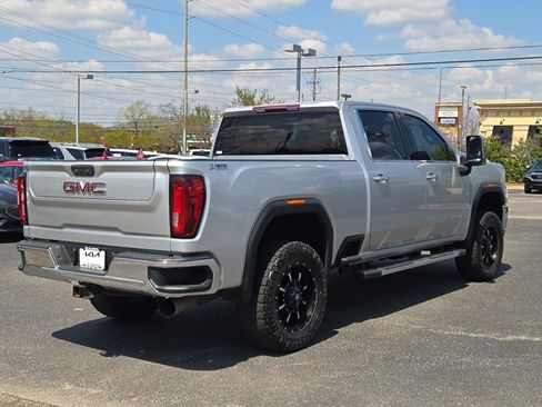 Used 2022 GMC Sierra 2500 SLT AWD/4WD image 7