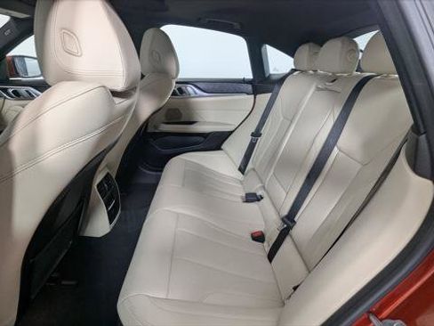 Used 2023 BMW i4 eDrive35 w/ Premium Package image 18