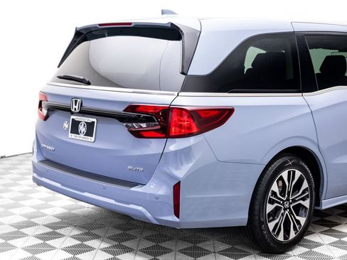 New 2026 Honda Odyssey Elite image 37