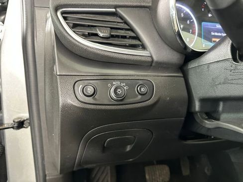 Used 2018 Buick Encore Preferred FWD image 19