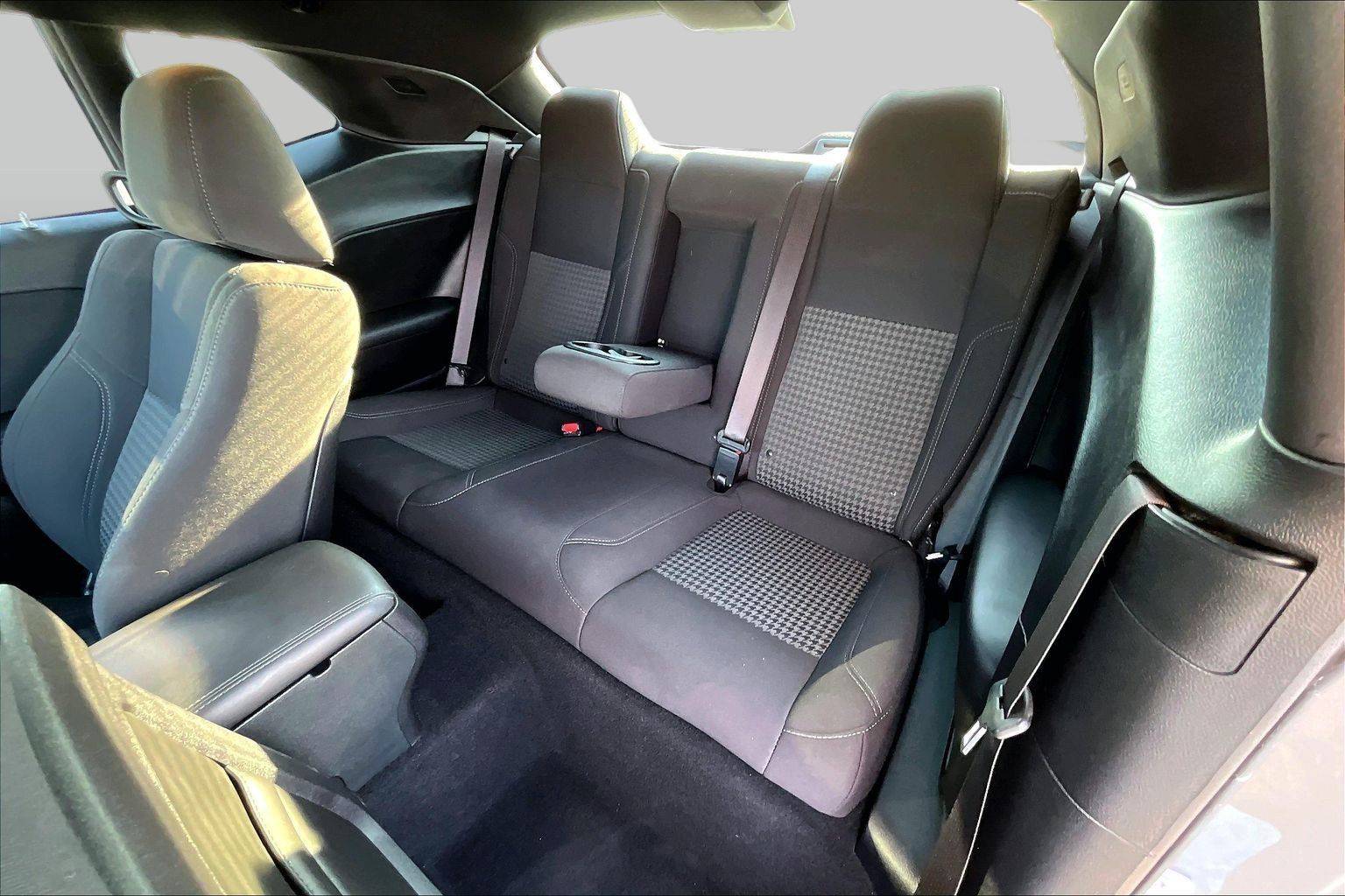 Used 2019 Dodge Challenger SXT RWD image 26