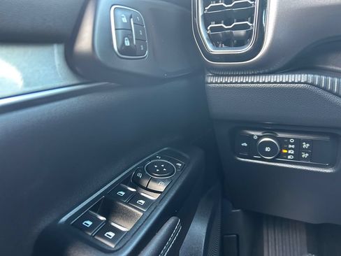 Used 2024 Ford Ranger Lariat AWD/4WD image 21