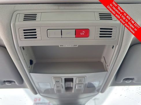 Used 2024 Volkswagen Jetta SE image 30