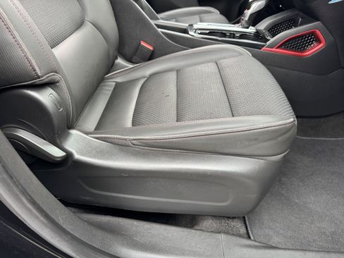 Used 2022 Chevrolet TrailBlazer RS image 22