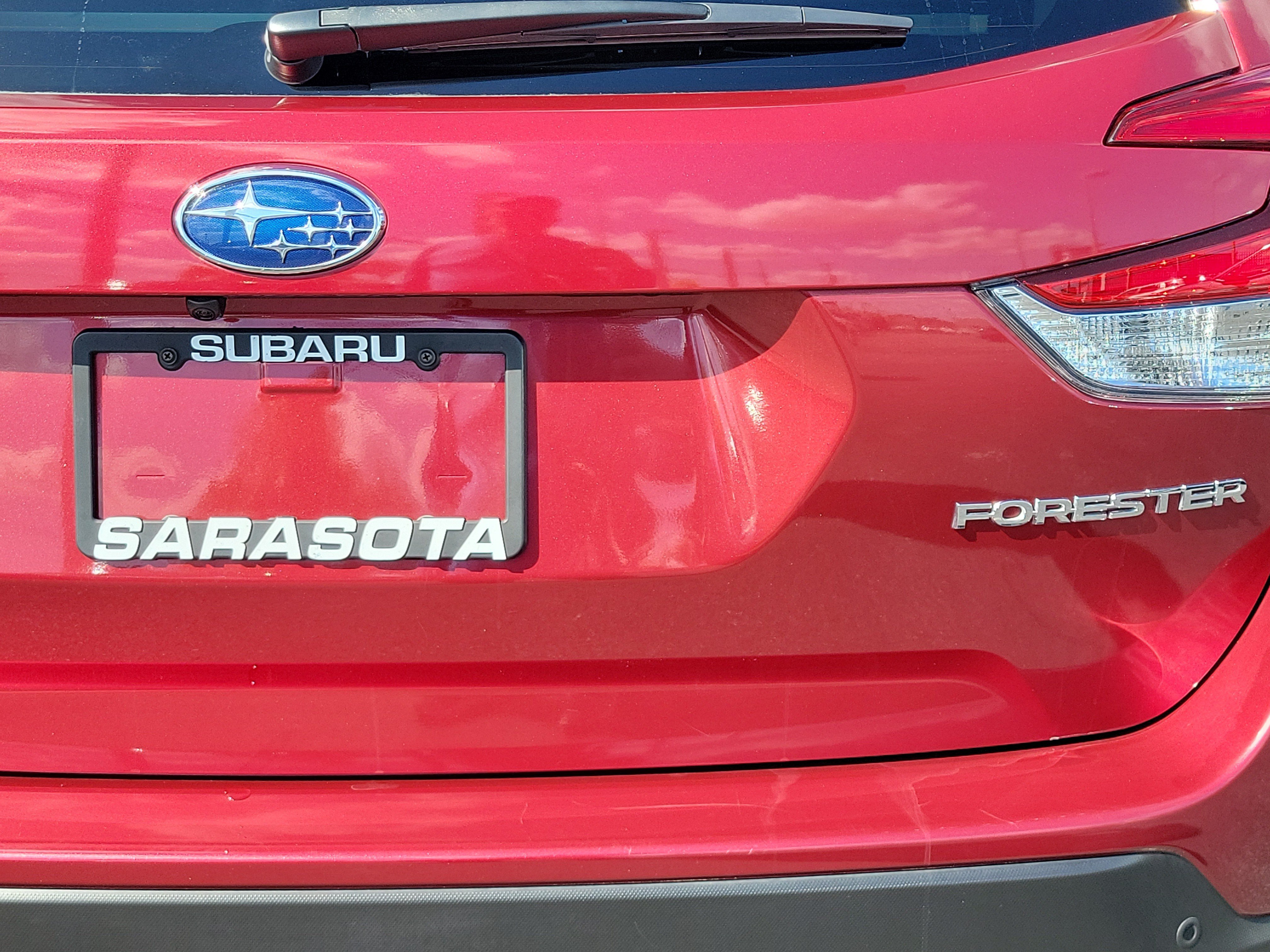 Certified 2024 Subaru Forester Limited AWD/4WD image 9
