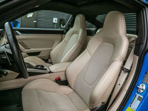 Certified 2024 Porsche 911 Turbo S image 5