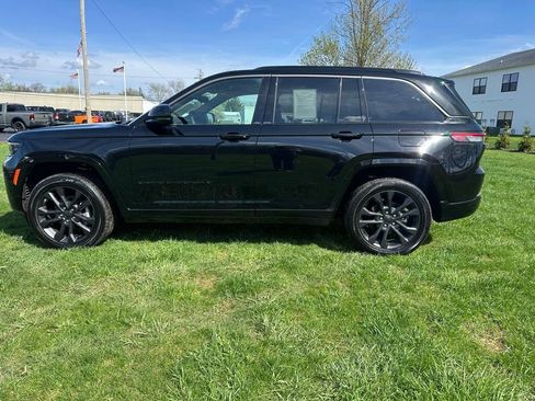 Used 2026 Jeep Grand Cherokee Limited AWD/4WD image 6
