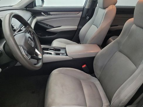 Used 2018 Honda Accord LX image 17
