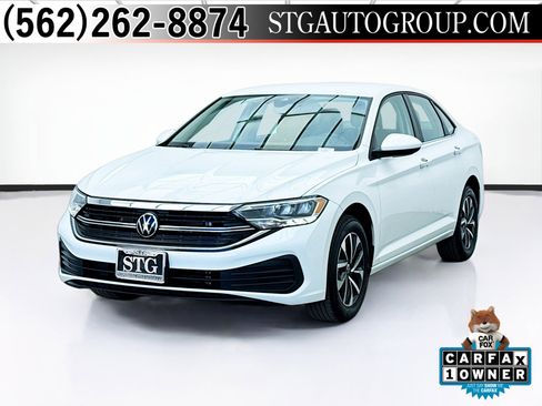 Used 2024 Volkswagen Jetta S image 1