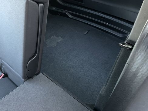 Used 2025 Volkswagen Taos S image 17