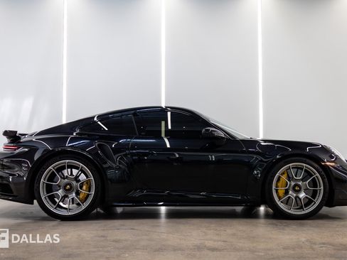 Used 2022 Porsche 911 Turbo S AWD/4WD image 17