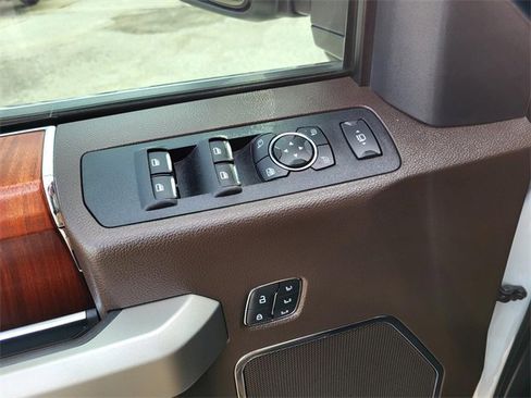 Used 2022 Ford F350 King Ranch w/ King Ranch Ultimate Package image 13