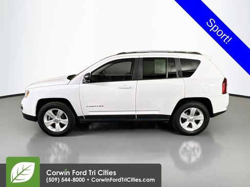Used 2017 Jeep Compass Sport w/ Power Value Group AWD/4WD image 6