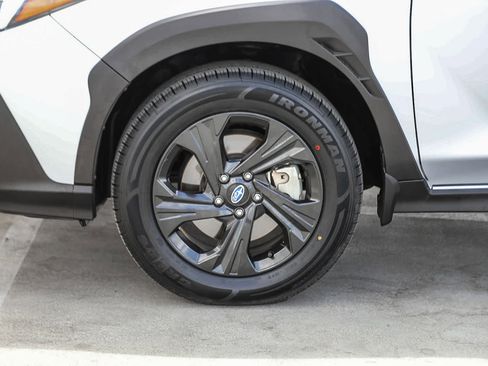 Used 2024 Subaru Crosstrek 2.0i AWD/4WD image 10