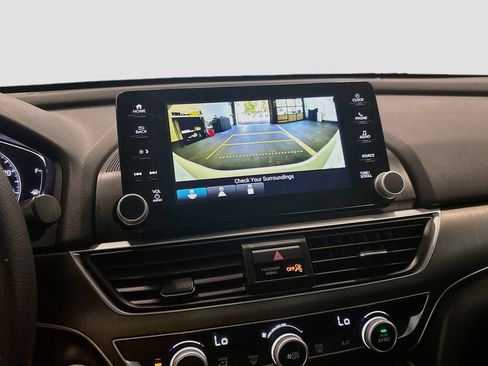 Used 2022 Honda Accord LX image 10