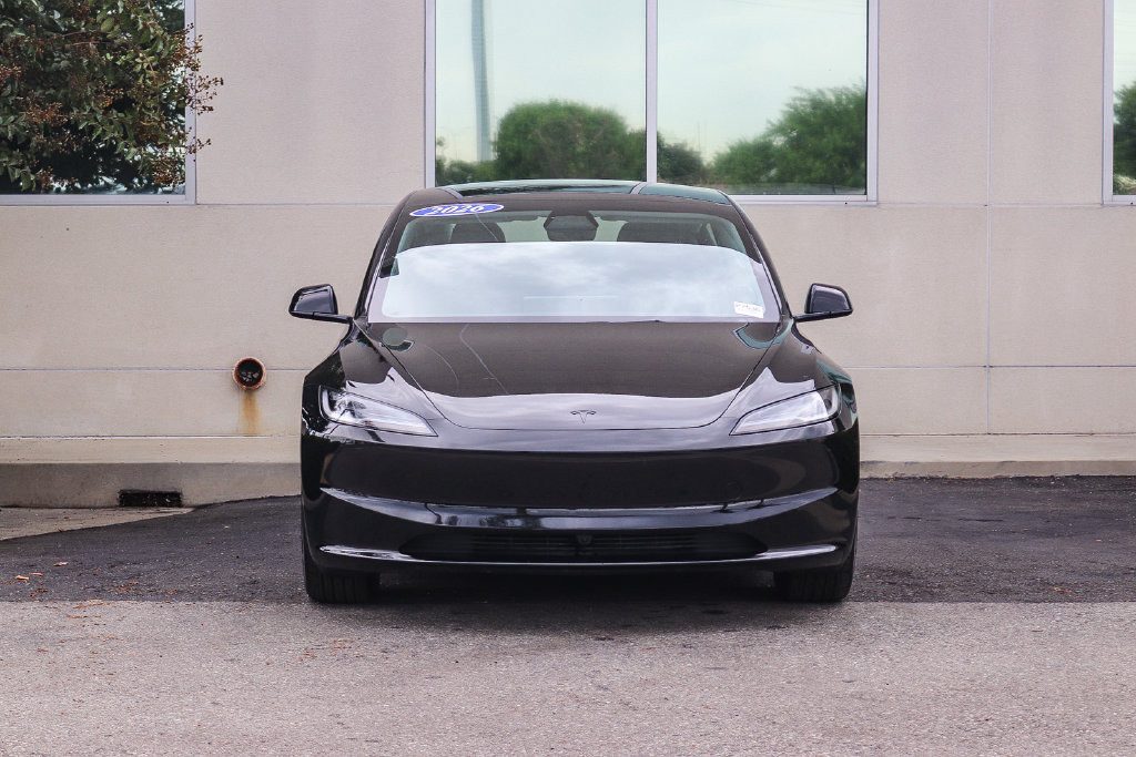Used 2026 Tesla Model 3 RWD image 2