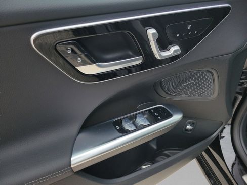 Certified 2026 Mercedes-Benz C 300 Sedan image 31