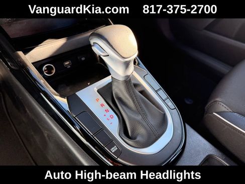 Used 2024 Kia Forte GT-Line w/ GT-Line Premium Package image 23