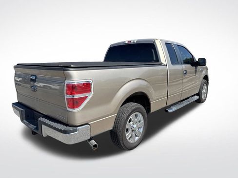 Used 2011 Ford F150 XLT w/ XLT Chrome Pkg RWD image 4