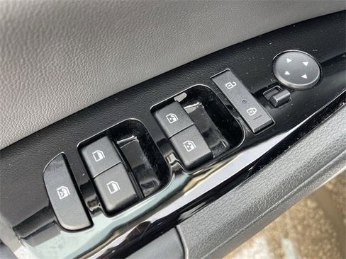 Used 2023 Kia Sportage X-Line w/ X-Line Premium Package image 13