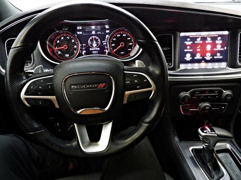 Used 2018 Dodge Charger GT image 17