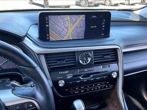 Certified 2022 Lexus RX 450hL AWD w/ Premium Package image 6