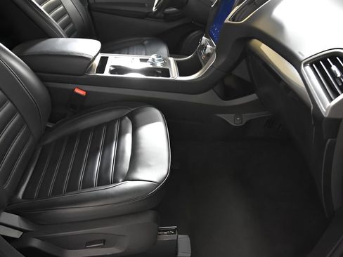 Used 2024 Ford Edge SEL AWD/4WD image 34