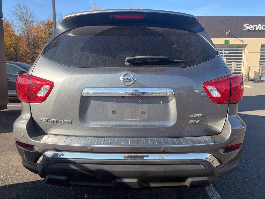 Used 2020 Nissan Pathfinder SV AWD/4WD image 6