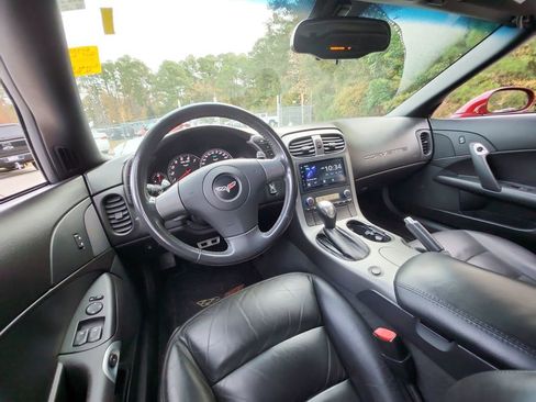 Used 2007 Chevrolet Corvette Coupe image 14