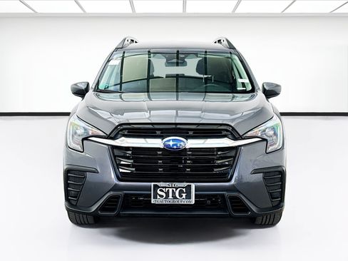 Used 2024 Subaru Ascent Premium AWD/4WD image 2
