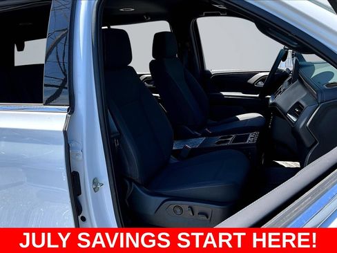 Used 2022 Chevrolet Tahoe 4WD image 34