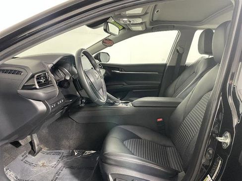 Certified 2023 Toyota Camry SE w/ Cold Weather Package image 9