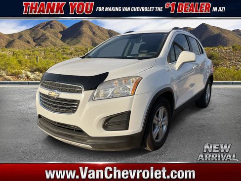 Used 2016 Chevrolet Trax LT w/ LT Convenience Package FWD image 1