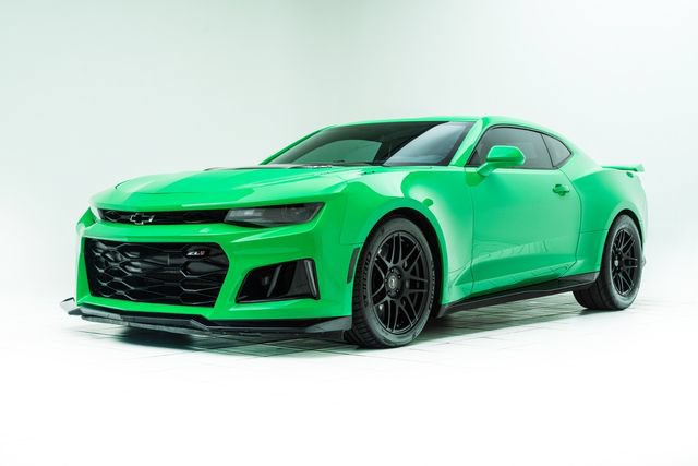 Used 2017 Chevrolet Camaro ZL1 RWD image 8