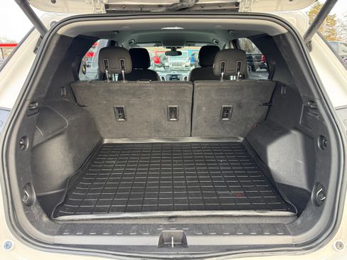 Used 2019 Chevrolet Equinox LT image 14