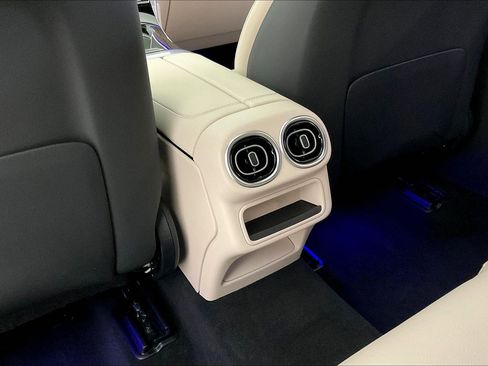 Certified 2026 Mercedes-Benz GLC 300 4MATIC image 10