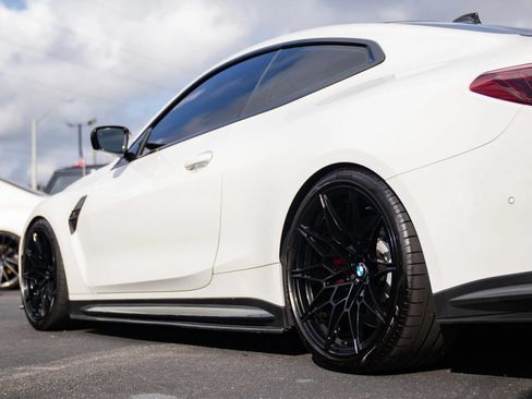 Used 2021 BMW M4 Competition w/ M Carbon Exterior Package RWD image 13
