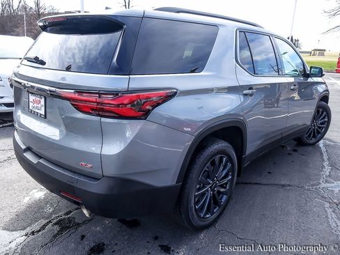 Used 2023 Chevrolet Traverse RS AWD/4WD image 12