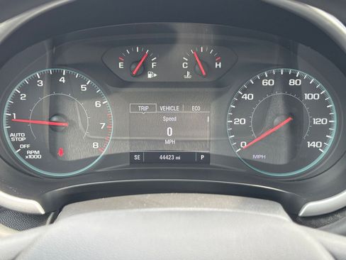 Used 2024 Chevrolet Malibu LT image 40